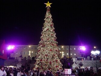 Christmas Tree Wallpaper