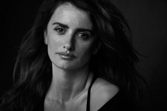 Penelope Wallpaper S