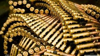 Gun Vs Guts Bullet Chain HD Wallpaper