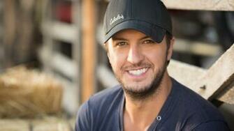 Luke Bryan Large Desktop Wallpaper