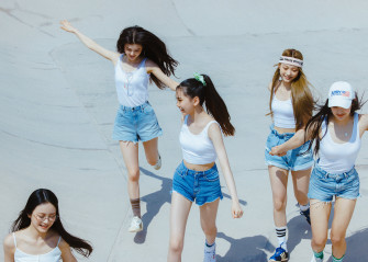 Newjeans Debut Photos HD Hq K Pop Database Dbkpop