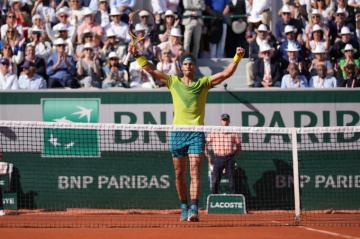 Day Diary Nadal Keeps The Faith In Family Loyalties Roland