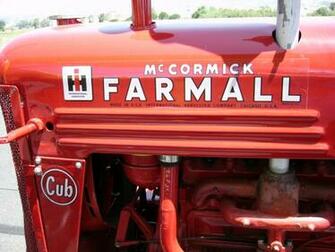 Farmall M Wallpaper Mccormick Cub Tractor