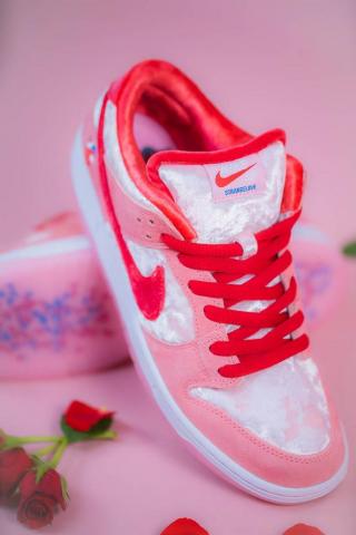Nike Sb Dunk Low X Strangelove Skateboards