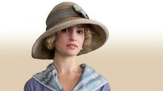 Lily James Wallpaper High Definition Quality Widescreen