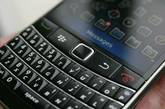Blackberry Bold Wallpaper