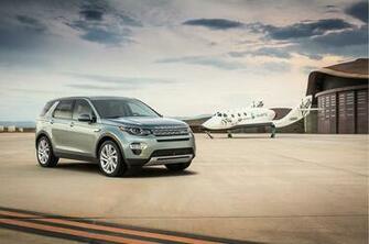 Land Rover Discovery Sport Wallpaper