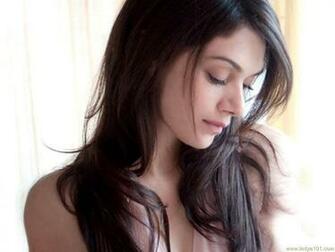 Bollywood Updates Aditi Rao Hydari Hot Wallpaper