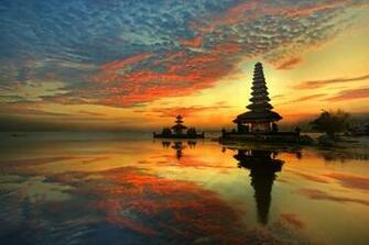 Bali Background Image All White