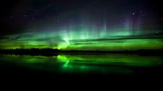 Wallpaper Beautiful Greenish Northern Lights