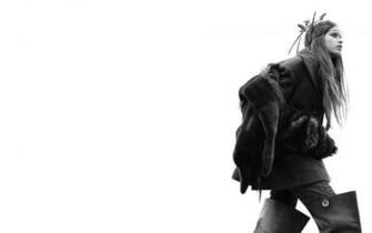 Abbey Lee Kershaw Wearing Fur HD Desktop Wallpaper Widescreen