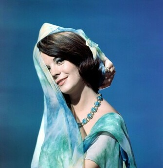 Cevap Natalie Wood HD Wallpaper