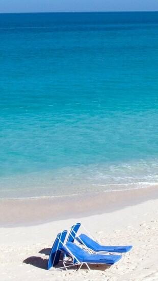 Tropical Island Beach HD Wallpaper For iPhone