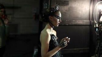 Black Swan Wallpaper