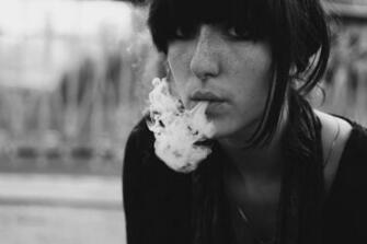 Wallpaper A Day Girl Smoking