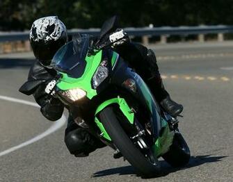 Kawasaki Ninja HD Wallpaper Background
