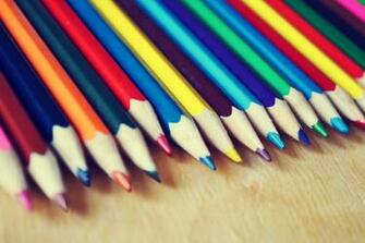 Crayons Color Rainbow Mood Wallpaper HD