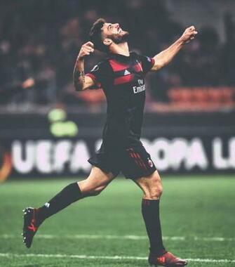 Patrick Cutrone Mi Ac Milan Juventus Fc