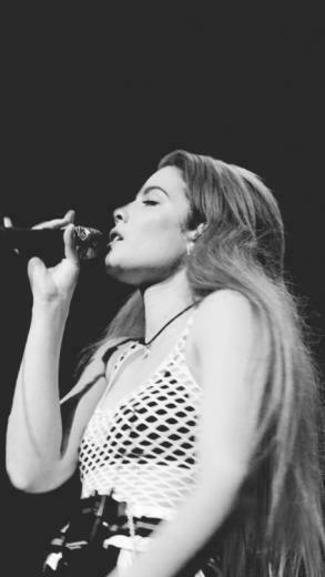Halsey Background
