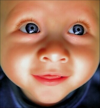 Baby With Beautiful Blue Eyes Wallpaper