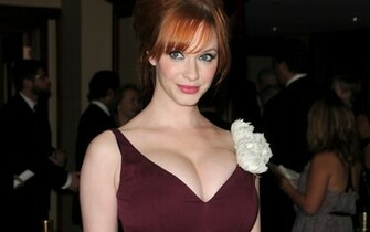 Curvy And Proud Celebs Who Don T Fix Their Flaws Her Beauty