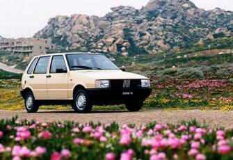 Fiat Uno Wallpaper Car Pictures Image Gaddidekho