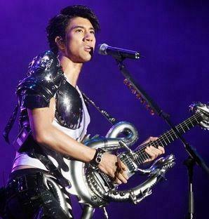 Hollywood Hoties Wallpaper Of Male Beauty Chinese Actor