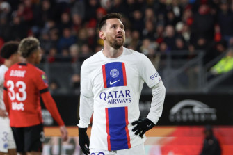 Lionel Messi Could Miss Paris Saint Germain S Clash Vs Bayern