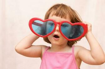 Funny Little Girl HD Wallpaper