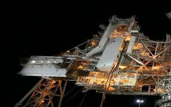 Dual Screen Space Shuttle Launch Pad Multiscreen Wallpaper