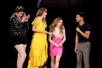 Taylor Swift Debuts I Can See You Music Video With Lautner