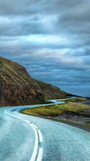 Road Around Iceland iPhone 5s Wallpaper