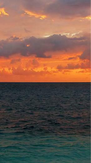 Sunset Ocean Surface iPhone Wallpaper