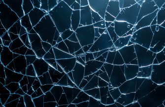 Cracked Screen Wallpaper Windows