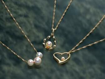 Jewelry Widescreen Wallpaper