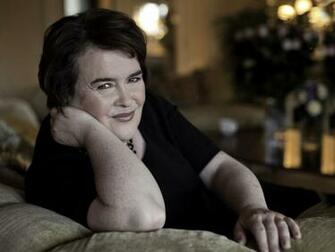 Wallpaper Susan Boyle Elbow Look Sofa Room