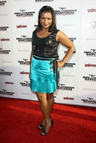 Mindy Kaling S Feet Image