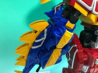 Zyuden Sentai Kyoryuger Kamitsuki Gattai Dx Kyoryujin Ranger Toy