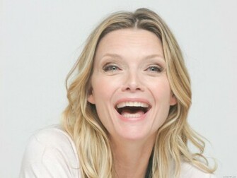 Michelle Pfeiffer Wallpaper