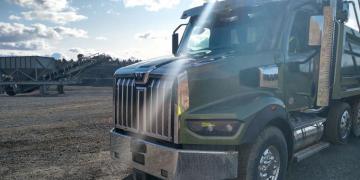 Hands On With The Western Star 49x