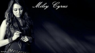 Miley Cyrus HD Wallpaper