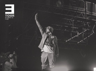 Middle Fingers Aloft R Eminem