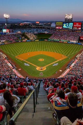 Los Angeles Angels On Our Weekly Wallpaper At
