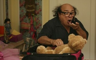 It S Always Sunny In Philadelphia Danny Devito Glasses Wallpaper