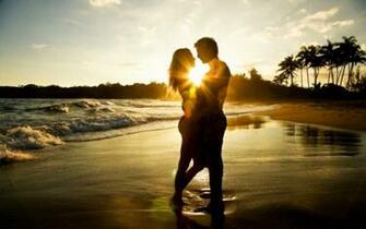 Hug Day Image Quotes Sms Wallpaper Messages Photos Happy