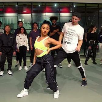 Cardi B And Bruno Mars Please Me Dance Video Popsugar Celebrity