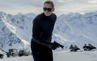 Spectre Movies HD Wallpaper