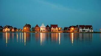 Small Houses Wallpaper