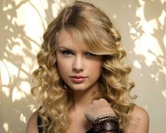 Female Celebrity Wallpaper