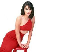 Elizabeth Hurley Wallpaper